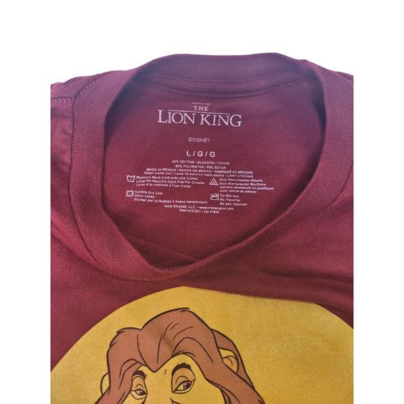 2587 Disney The Lion King Women's Maroon Crop Top Size Large - Picture 3 of 5